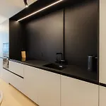 Skypark Luxe With Balcony Apartmán Bratislava