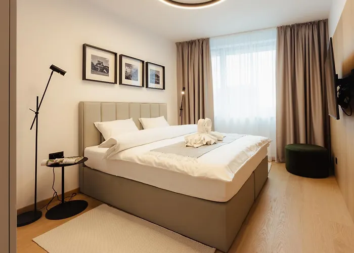 Апартаменты Skypark Luxe With Balcony