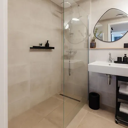 Skypark Luxe With Balcony Bratislava