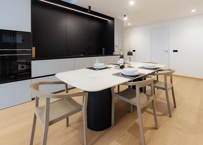 Skypark Luxe With Balcony * Bratislava