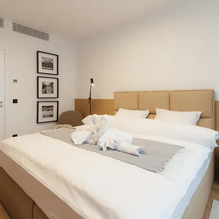 Apartment Skypark Luxe With Balcony *