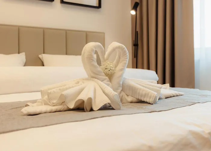 Skypark Luxe With Balcony * Pressburg